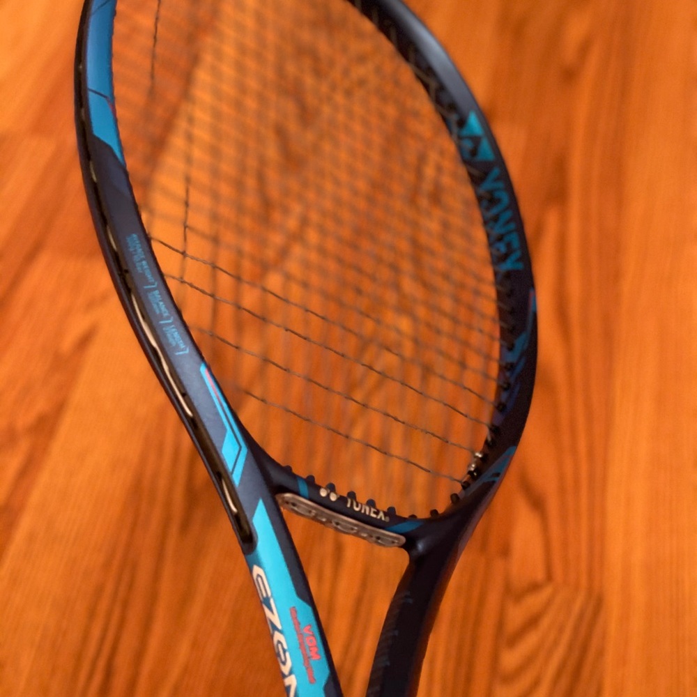YONEX EZONE100 DEEP BLUE TENNIS RACQUET SIZE:4 3/8